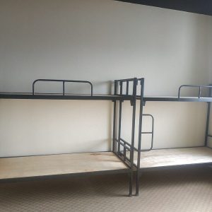 giường tầng sắt phổ biến trong ktx